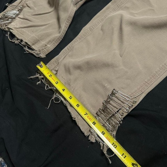 Carhartt tan carpenter pants with re-worked distressed hem - Picture 6 of 6
